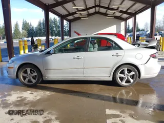 2008 Mazda 6 i Sport VE with VIN 1YVHP80C285M48093, listed as a IAAI auction lot 41881272 with 184,410 mi miles. Bid and sale history available at carsss.com. Image 14.