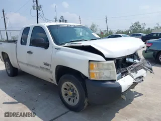 2010 Chevrolet Silverado 1500 Work Truck with VIN 1GCSCPEX3AZ198388, listed as a IAAI auction lot 41919655 with 196,129 mi miles. Bid and sale history available at carsss.com. Image 1.