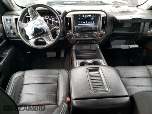 2018 GMC Sierra 3500HD Denali z VIN 1GT42YEY6JF290445, wystawiony jako Copart lot #69260864 z przebiegiem 46 963 mil mil oraz Szkody całkowita. Historia ofert i sprzedaży dostępna na DreamBid. Obrazek 8.