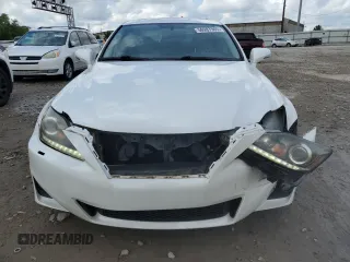 2012 Lexus IS 350 z VIN JTHBE5C24C5030273, wystawiony jako Copart lot #56987965 z przebiegiem 106 957 mil mil oraz Szkoda całkowita • Salvage title. Historia ofert i sprzedaży dostępna na DreamBid. Obrazek 5.