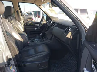 2011 Land Rover LR4 Lux with VIN SALAK2D45BA557984, listed as a IAAI auction lot 41263368 with 176,694 mi miles and . Bid and sale history available at DreamBid. Image 5.
