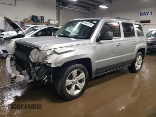 2014 Jeep Patriot Latitude с VIN 1C4NJPFB1ED767103, выставлен на аукционе Copart как лот 51844535 с пробегом 158 480 миль миль и Списание • Salvage title. История ставок и продаж доступна на DreamBid. Изображение 1.