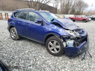 2015 Toyota RAV4 XLE with VIN 2T3RFREV1FW352328, listed as a Copart auction lot 52065535 with 0 mi miles and Clean Title. Bid and sale history available at carsss.com. Image 4.