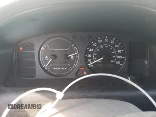 2001 Chevrolet Prizm z VIN 1Y1SK52811Z447352, wystawiony jako Copart lot #73916394 z przebiegiem 89 265 mil mil oraz Szkody całkowita. Historia ofert i sprzedaży dostępna na DreamBid. Obrazek 9.