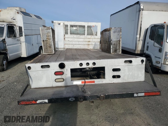 2019 Chevrolet Silverado 1500 with VIN 1HTKHPVK3KH827986, listed as a Copart auction lot 86202604 with 110,406 mi miles and Salvage Title. Bid and sale history available at DreamBid. Image 6.