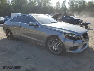 2015 Mercedes-Benz E-Class E 400 with VIN WDDKJ6FB7FF306688, listed as a Copart auction lot 68558164 with 148,148 mi miles and Salvage Title. Bid and sale history available at carsss.com. Image 4.