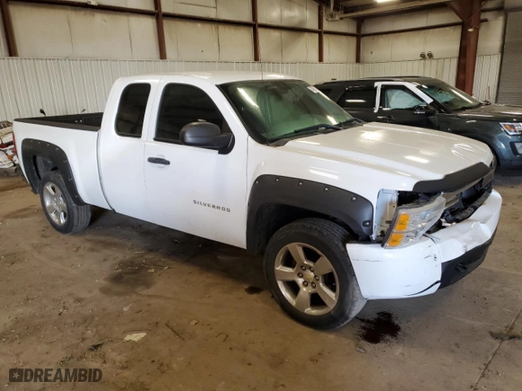 2013 Chevrolet Silverado 1500 Work Truck with VIN 1GCRKPE7XDZ180783, listed as a Copart auction lot 74957544 with 187,055 mi miles and Clean Title. Bid and sale history available at carsss.com. Image 4.
