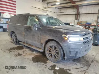 2024 Ford Expedition XLT with VIN 1FMJU1J83REA23805, listed as a Copart auction lot 45799535 with 24,251 mi miles and Salvage Title. Bid and sale history available at carsss.com. Image 4.