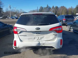 2014 Kia Sorento SX with VIN 5XYKWDA72EG452494, listed as a IAAI auction lot 41690977 with 143,099 mi miles. Bid and sale history available at carsss.com. Image 16.