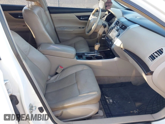2013 Nissan Altima SV with VIN 1N4AL3AP1DC229855, listed as a IAAI auction lot 41876761 with 212,046 mi miles and . Bid and sale history available at carsss.com. Image 5.