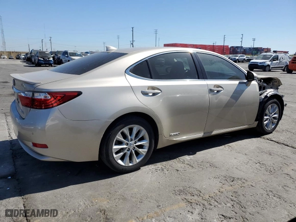 2015 Lexus ES 300h Hybrid with VIN JTHBW1GG9F2090292, listed as a Copart auction lot 41964653 with 109,270 mi miles. Bid and sale history available at carsss.com. Image 3.
