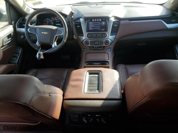 2017 Chevrolet Suburban Premier with VIN 1GNSKJKCXHR322398, listed as a Copart auction lot 47980085 with 134,215 mi miles and Clean Title. Bid and sale history available at carsss.com. Image 8.