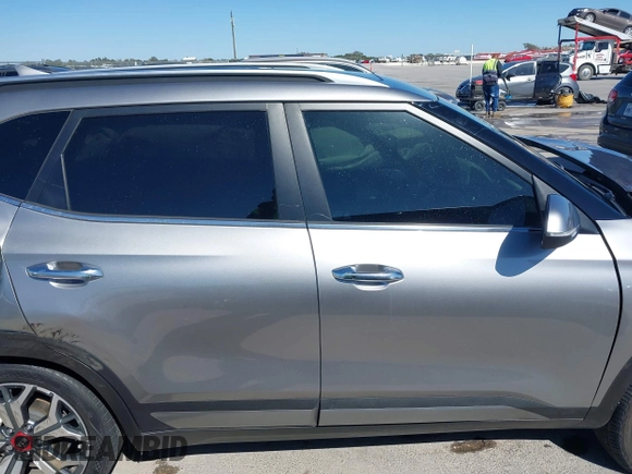 2021 Kia Seltos SX with VIN KNDETCA22M7058882, listed as a IAAI auction lot 41766188 with 43,630 mi miles. Bid and sale history available at carsss.com. Image 14.