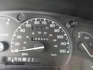 2000 Ford Explorer Eddie Bauer с VIN 1FMDU64E5YZB10754, выставлен на аукционе IAAI как лот 42410468 с пробегом 209 690 миль миль и . История ставок и продаж доступна на DreamBid. Изображение 7.