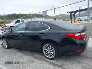 2013 Lexus ES 250 с VIN JTHBK1GGXD2037660, выставлен на аукционе IAAI как лот 42043007 с пробегом 100 666 миль миль и . История ставок и продаж доступна на DreamBid. Изображение 14.