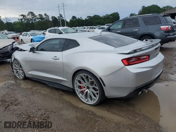 2016 Chevrolet Camaro 2SS with VIN 1G1FH1R71G0121101, listed as a Copart auction lot 55875265 with 147,180 mi miles and Salvage title. Bid and sale history available at DreamBid. Image 2.