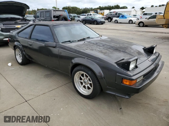 1985 Toyota Supra с VIN JT2MA67L3F0151708, выставлен на аукционе Copart как лот 74672844 с пробегом 60 346 миль миль и Списание • Salvage title. История ставок и продаж доступна на DreamBid. Изображение 4.