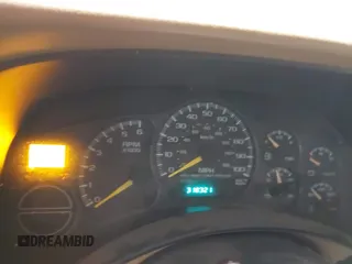 2000 GMC Yukon XL SLT with VIN 3GKEC16T7YG112844, listed as a IAAI auction lot 41374619 with 310,321 mi miles and . Bid and sale history available at DreamBid. Image 7.