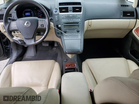 2010 Lexus HS 250h with VIN JTHBB1BA9A2016801, listed as a Copart auction lot 82560674 with 236,915 mi miles and Salvage Title. Bid and sale history available at DreamBid. Image 8.