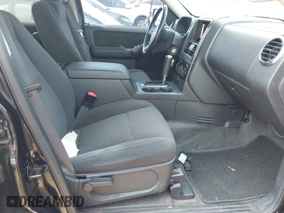 2009 Ford Explorer Sport Trac XLT with VIN 1FMEU51E79UA29398, listed as a IAAI auction lot 42419404 with 221,321 mi miles and . Bid and sale history available at DreamBid. Image 5.