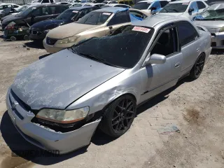 1998 Honda Accord LX with VIN 1HGCG5644WA153548, listed as a Copart auction lot 58874405 with Not provided miles and Salvage title. Bid and sale history available at DreamBid. Image 1.