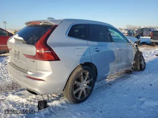 2021 Volvo XC60 Inscription with VIN YV4102RL8M1701024, listed as a Copart auction lot 45207055 with 27,107 mi miles and Salvage Title. Bid and sale history available at carsss.com. Image 3.
