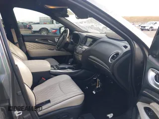 2019 Infiniti QX60 Pure z VIN 5N1DL0MN7KC522605, wystawiony jako IAAI lot #42257708 z przebiegiem 60 357 mil mil oraz . Historia ofert i sprzedaży dostępna na DreamBid. Obrazek 5.