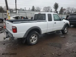 2001 Ford Ranger XL Fleet with VIN 1FTZR15E41TA20422, listed as a Copart auction lot 43518885 with 232,612 mi miles and Clean Title. Bid and sale history available at carsss.com. Image 3.