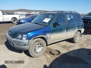 2001 Honda CR-V LX with VIN JHLRD184X1S017485, listed as a IAAI auction lot 41348765 with 193,922 mi miles. Bid and sale history available at carsss.com. Image 2.