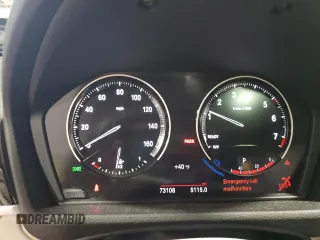 2018 BMW X1 xDrive28i z VIN WBXHT3C31J3H33391, wystawiony jako Copart lot #47849675 z przebiegiem 73 108 mil mil oraz Szkody całkowita. Historia ofert i sprzedaży dostępna na DreamBid. Obrazek 9.