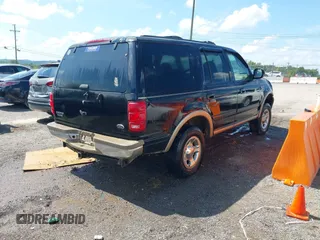 2002 Ford Expedition Eddie Bauer with VIN 1FMPU18L62LA76777, listed as a IAAI auction lot 42718720 with Not provided miles and . Bid and sale history available at DreamBid. Image 4.