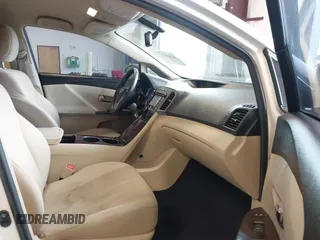 2015 Toyota Venza LE with VIN 4T3BA3BB8FU071568, listed as a IAAI auction lot 42416357 with 135,125 mi miles and . Bid and sale history available at DreamBid. Image 5.