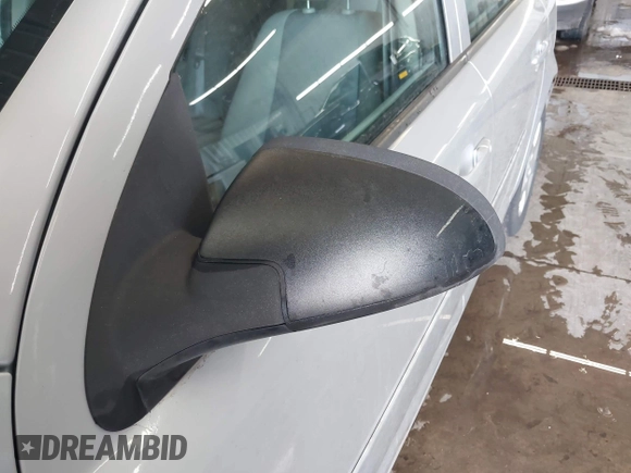 2006 Chevrolet Cobalt LS with VIN 1G1AK55FX67787573, listed as a IAAI auction lot 41960021 with 193,332 mi miles and . Bid and sale history available at DreamBid. Image 12.