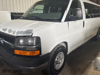 2016 Chevrolet Express Passenger LT with VIN 1GAZGPFG7G1298317, listed as a Copart auction lot 83054974 with 160,497 mi miles and Clean Title. Bid and sale history available at carsss.com. Image 2.