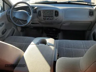 1998 Ford F-150 XL с VIN 1FTRX17L8WNA77509, выставлен на аукционе Copart как лот 80331234 с пробегом 81 664 миль миль и Списание • Salvage title. История ставок и продаж доступна на DreamBid. Изображение 8.