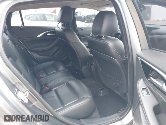 2017 Infiniti QX30 Premium z VIN SJKCH5CR2HA022260, wystawiony jako IAAI lot #42067553 z przebiegiem 85 301 mil mil oraz . Historia ofert i sprzedaży dostępna na DreamBid. Obrazek 8.