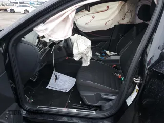 2019 Volkswagen Jetta GLI S z VIN 3VW6T7BU1KM147158, wystawiony jako Copart lot #72814922 z przebiegiem 19 109 mil mil oraz . Historia ofert i sprzedaży dostępna na DreamBid. Obrazek 7.