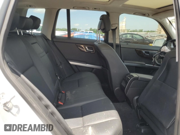 2011 Mercedes-Benz GLK 350 with VIN WDCGG8HBXBF625224, listed as a Copart auction lot 61945674 with Not Provided miles and Salvage Title. Bid and sale history available at DreamBid. Image 10.
