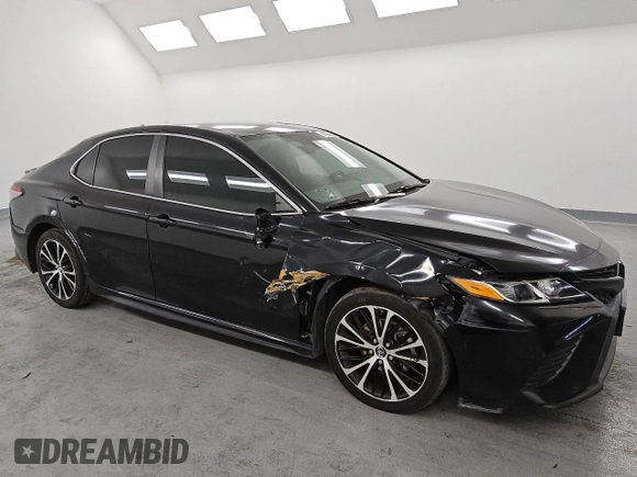 2019 Toyota Camry LE with VIN 4T1B11HK1KU711327, listed as a Copart auction lot 50126465 with 111,320 mi miles and Clean Title. Bid and sale history available at carsss.com. Image 4.