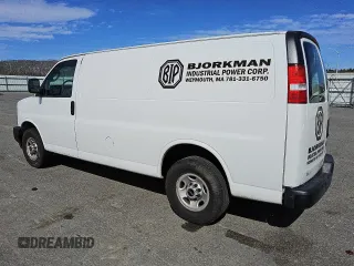 2018 GMC Savana Cargo Van with VIN 1GTW7AFG0J1165073, listed as a Copart auction lot 48302825 with 0 mi miles and Clean Title. Bid and sale history available at carsss.com. Image 2.