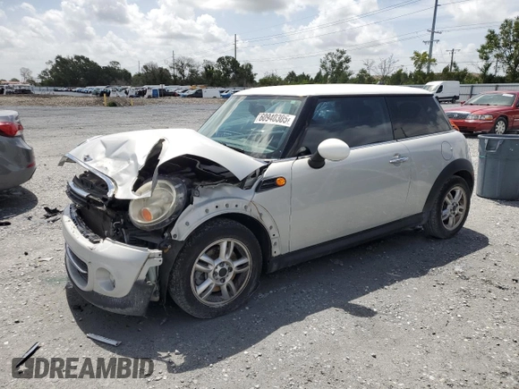 2012 MINI Hardtop with VIN WMWSU3C54CT186406, listed as a Copart auction lot 60940305 with 106,819 mi miles and Salvage title. Bid and sale history available at DreamBid. Image 1.