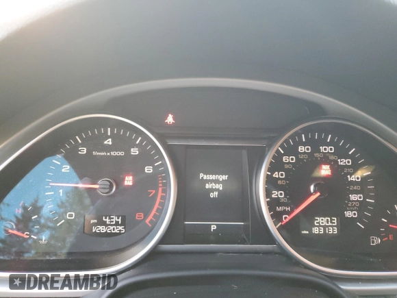 2015 Audi Q7 3.0T S line Prestige with VIN WA1DGBFE0FD002533, listed as a Copart auction lot 42958725 with 183,133 mi miles and Salvage Title. Bid and sale history available at carsss.com. Image 9.
