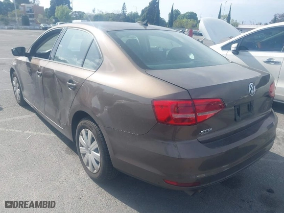 2015 Volkswagen Jetta Sedan 2.0L S with VIN 3VW2K7AJ8FM294379, listed as a IAAI auction lot 41960113 with 156,568 mi miles. Bid and sale history available at carsss.com. Image 3.