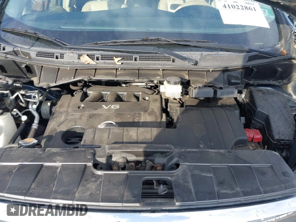 2013 Nissan Quest LE with VIN JN8AE2KP2D9066986, listed as a IAAI auction lot 41022861 with 122,869 mi miles. Bid and sale history available at carsss.com. Image 10.