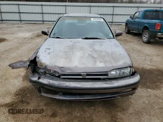 1992 Honda Accord z VIN 1HGCB7252NA019080, wystawiony jako Copart lot #48428985 z przebiegiem 259 883 mil mil oraz Szkoda całkowita • Salvage title. Historia ofert i sprzedaży dostępna na DreamBid. Obrazek 5.