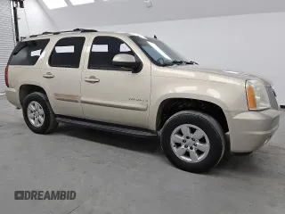 2007 GMC Yukon SLT with VIN 1GKFC13J77R132288, listed as a Copart auction lot 46817645 with 218,494 mi miles and Clean Title. Bid and sale history available at carsss.com. Image 4.