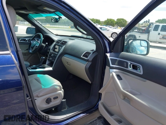 2011 Ford Explorer XLT с VIN 1FMHK7D87BGA78870, выставлен на аукционе IAAI как лот 42547415 с пробегом 180 762 миль миль и . История ставок и продаж доступна на DreamBid. Изображение 5.