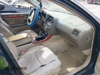 2004 Lexus GS 300 z VIN JT8BD69S940193113, wystawiony jako IAAI lot #41577146 z przebiegiem 196 798 mil mil oraz . Historia ofert i sprzedaży dostępna na DreamBid. Obrazek 5.