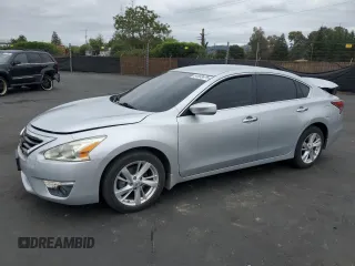 2015 Nissan Altima SV with VIN 1N4AL3AP8FC210755, listed as a Copart auction lot 54683675 with 130,640 mi miles and Salvage Title. Bid and sale history available at DreamBid. Image 1.