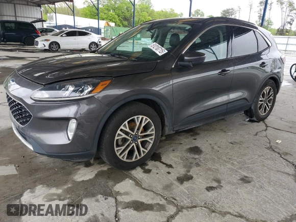 2020 Ford Escape SEL с VIN 1FMCU0H67LUA67410, выставлен на аукционе Copart как лот 51210715 с пробегом 132 535 миль миль и Списание • Salvage title. История ставок и продаж доступна на DreamBid. Изображение 1.